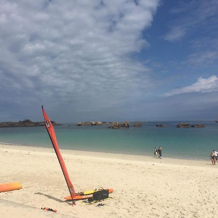 En Bretagne, Villa De 2 A 8 Pers , Meuble De Tourisme 3 Etoiles Nichee Dans Un Ecrin De Verdure A 2500M De La Plage Ploumilliau エクステリア 写真
